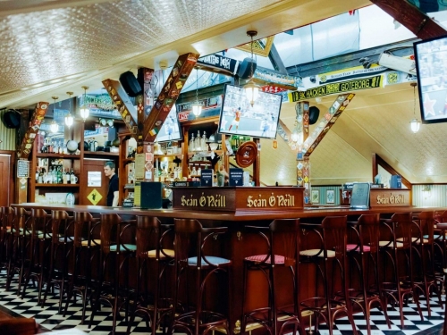 Sean O`Neill Irish Pub / Шон О`Нилл Sean O`Neill Irish Pub / Шон О`Нилл